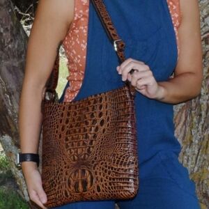 Moonstruck Leather Dark Saddle Croc Cross Body Purse zippered concealment pocket
